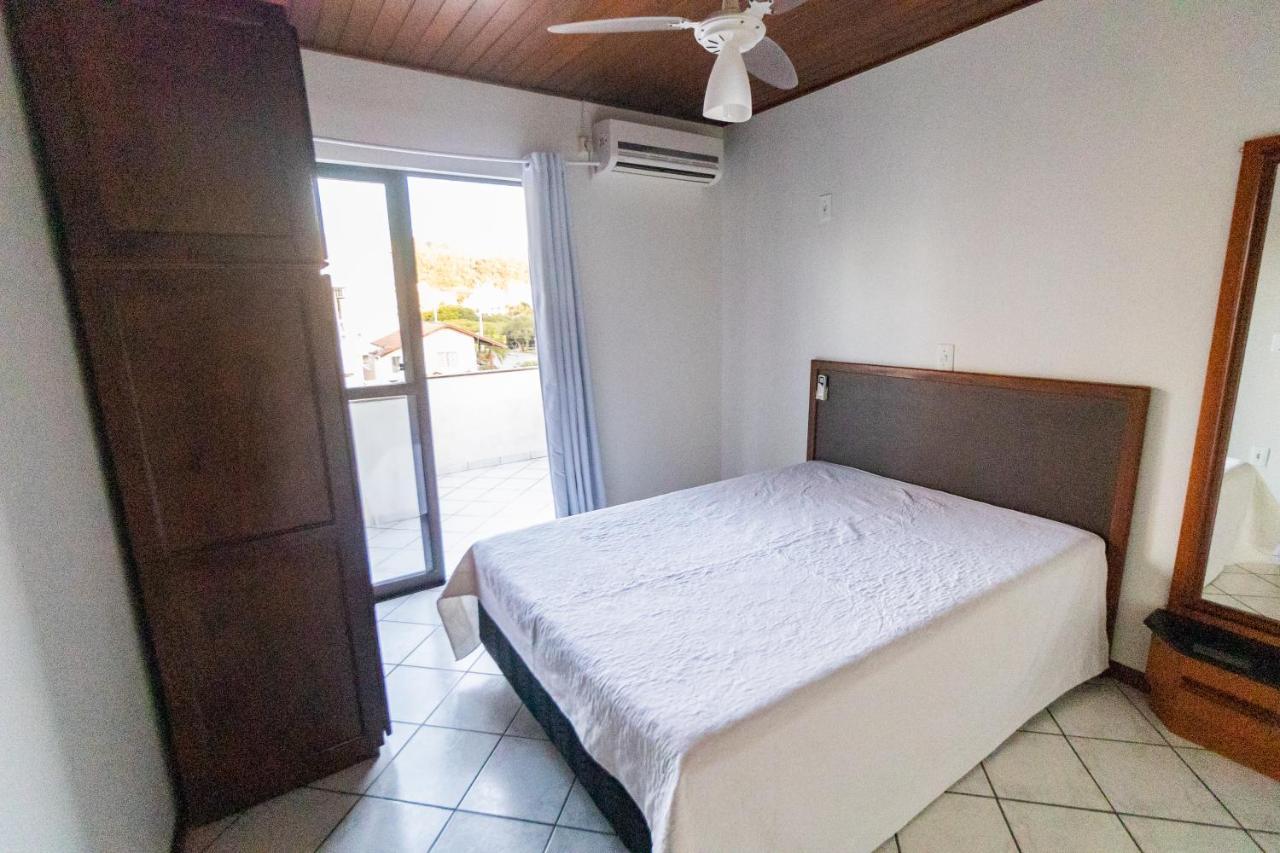 Apartamento Cobertura - 140 Metros Da Praia Bombinhas Exteriör bild